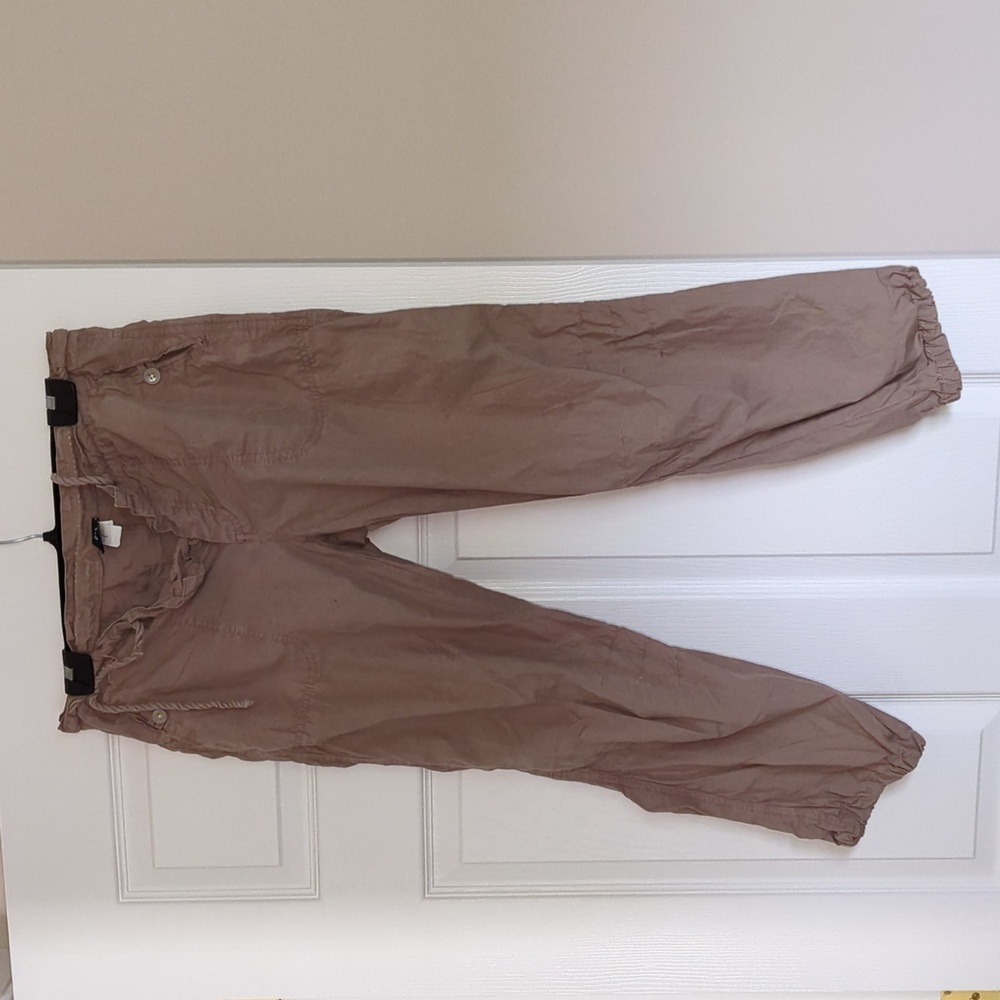 Gap lightweight pants